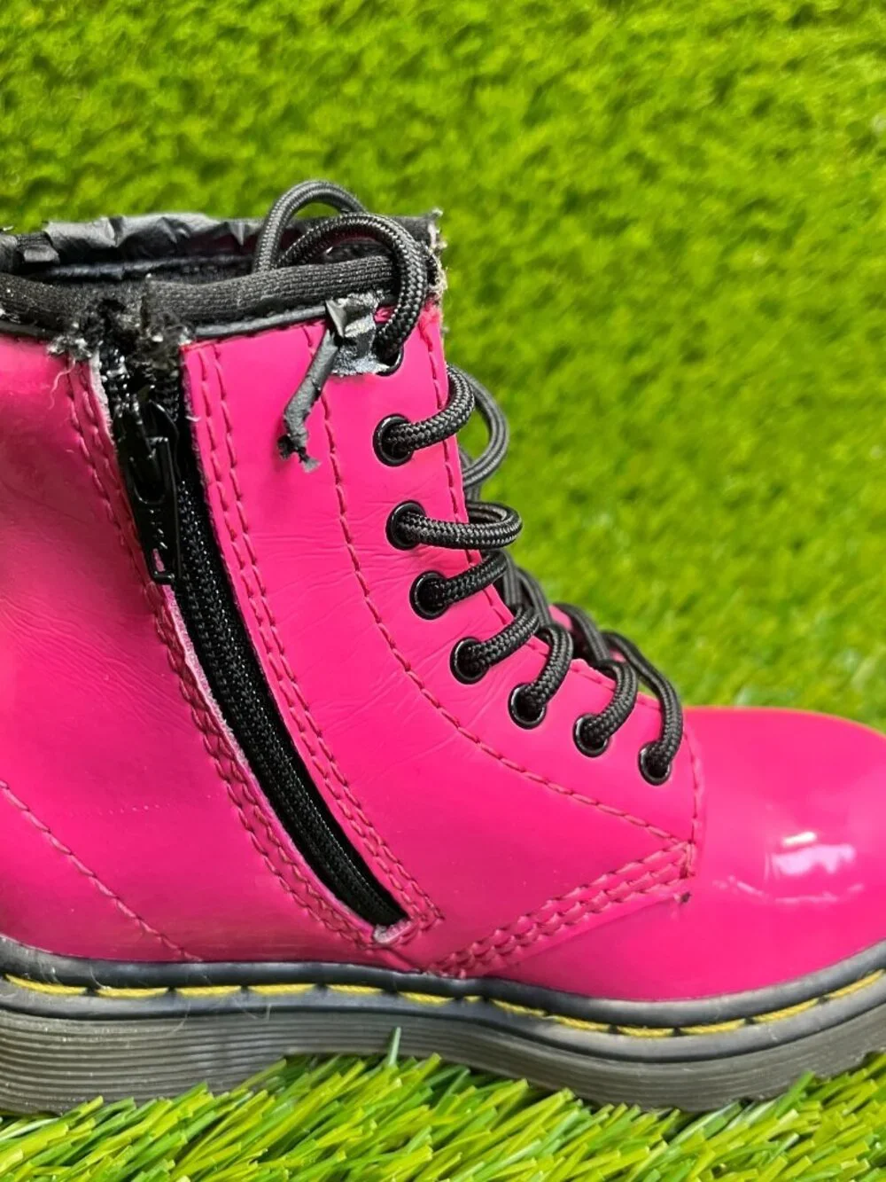 Dr. Martens Brooklee B Toddler Size 7C Pink Black Walking Outdoor Side Zip Boots